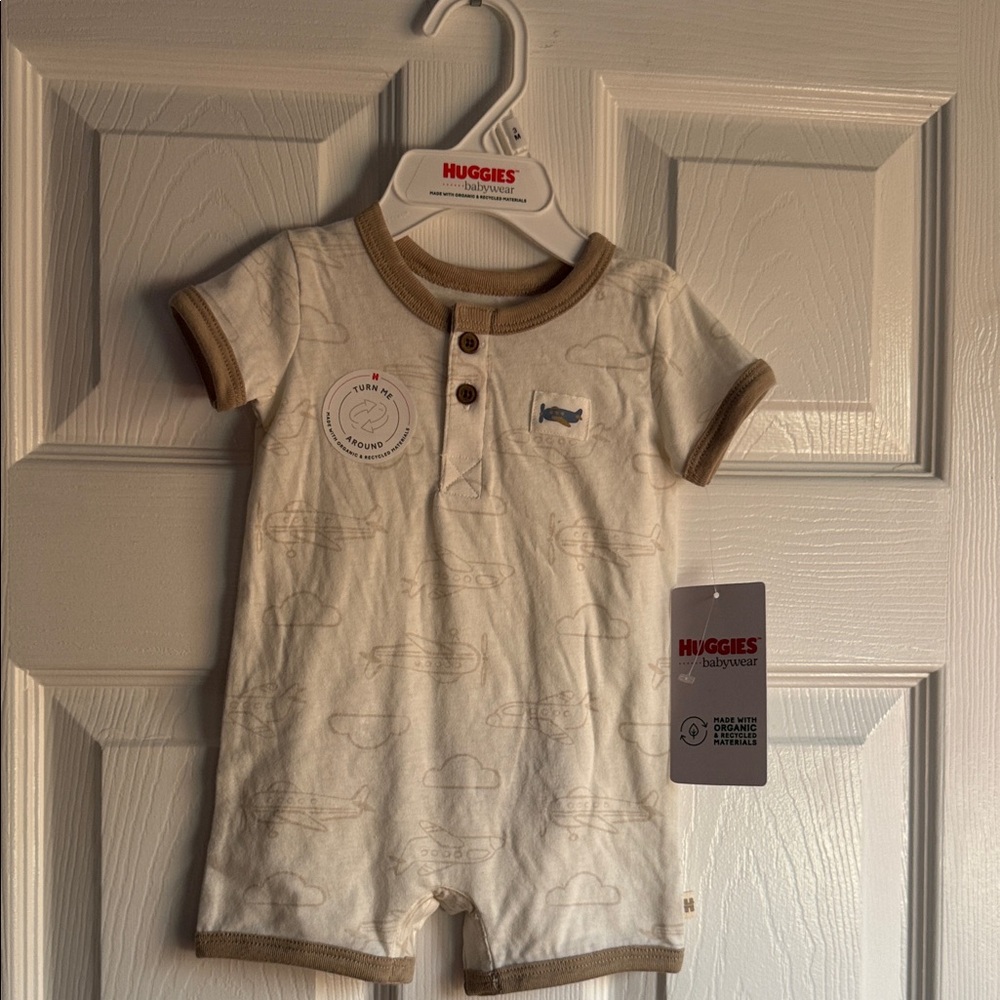 Huggies Babywear Cream & Tan Airplane Short Sleeve One-Piece
